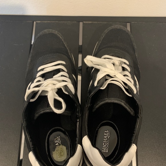 Michael Korea wedge sneaker - Picture 4 of 4